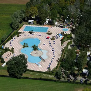 *** Campeggio Happy Camp Mobile Homes In Laguna Village Italia